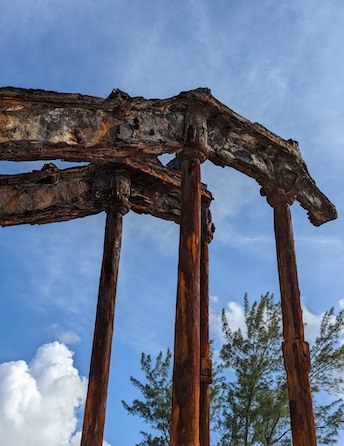 Detail of rusty machine Nassau.